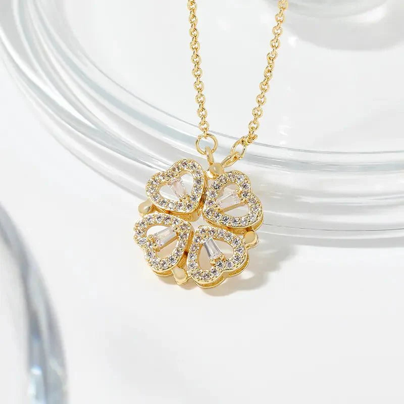 Collier trèfle coeurs