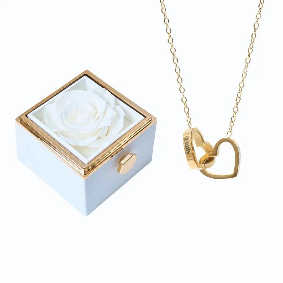 Roses Éternelles & Collier Personnalisé